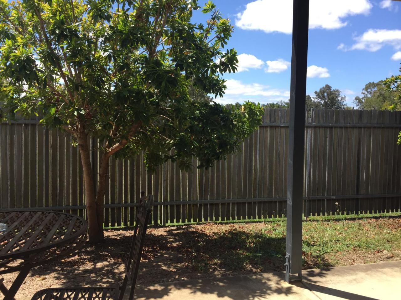 Westside Tavern & Motel Maryborough Exterior photo